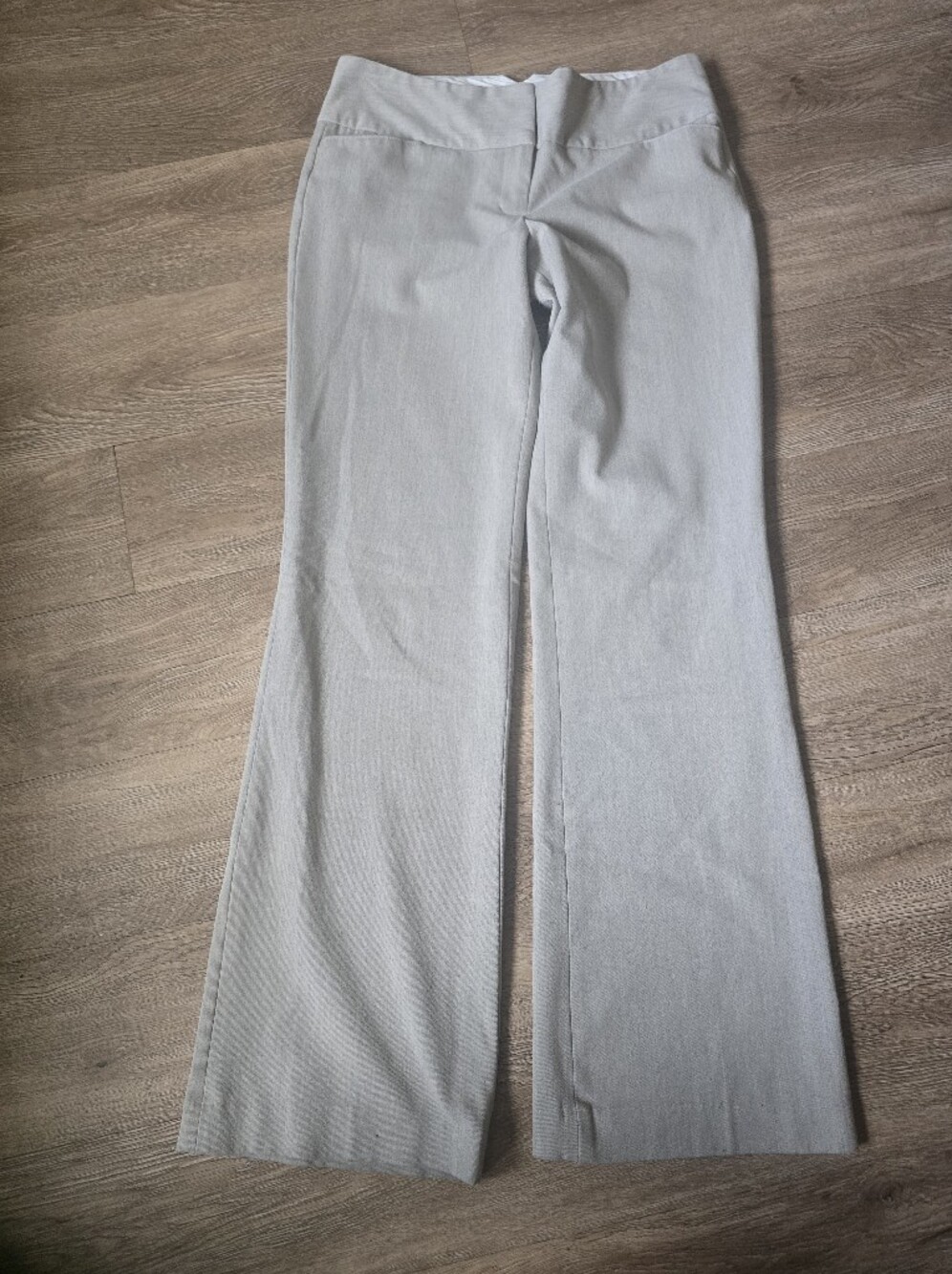 Express Women's Light Gray Wide-Leg Stretch Jeans
